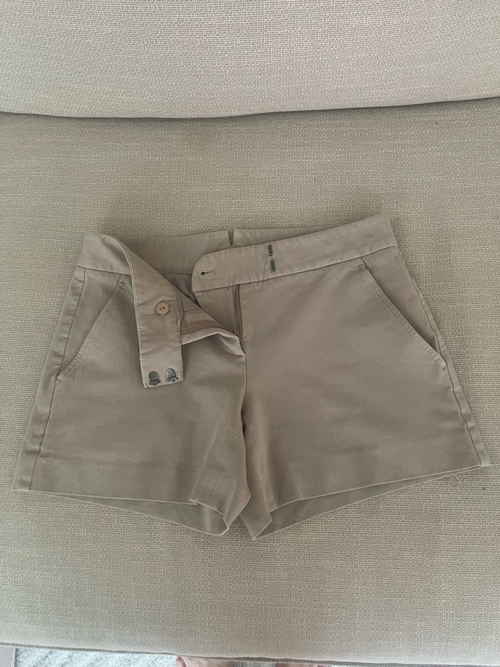 Theory Beige Cotton Bermuda Shorts